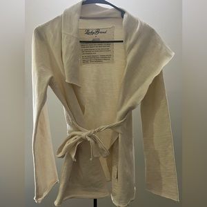 Lucky lightweight white jacket. Size 4.